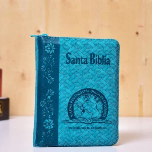 BIBLIA 025 CON HIMNARIO FLEXIBLE AGUAMARINA GRABADA