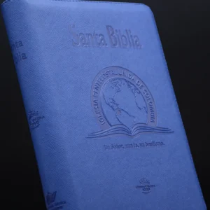 BIBLIA 085 CON HIMNARIO AZUL CANTO PLATA QR