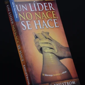L. UN LIDER NO NACE SE HACE